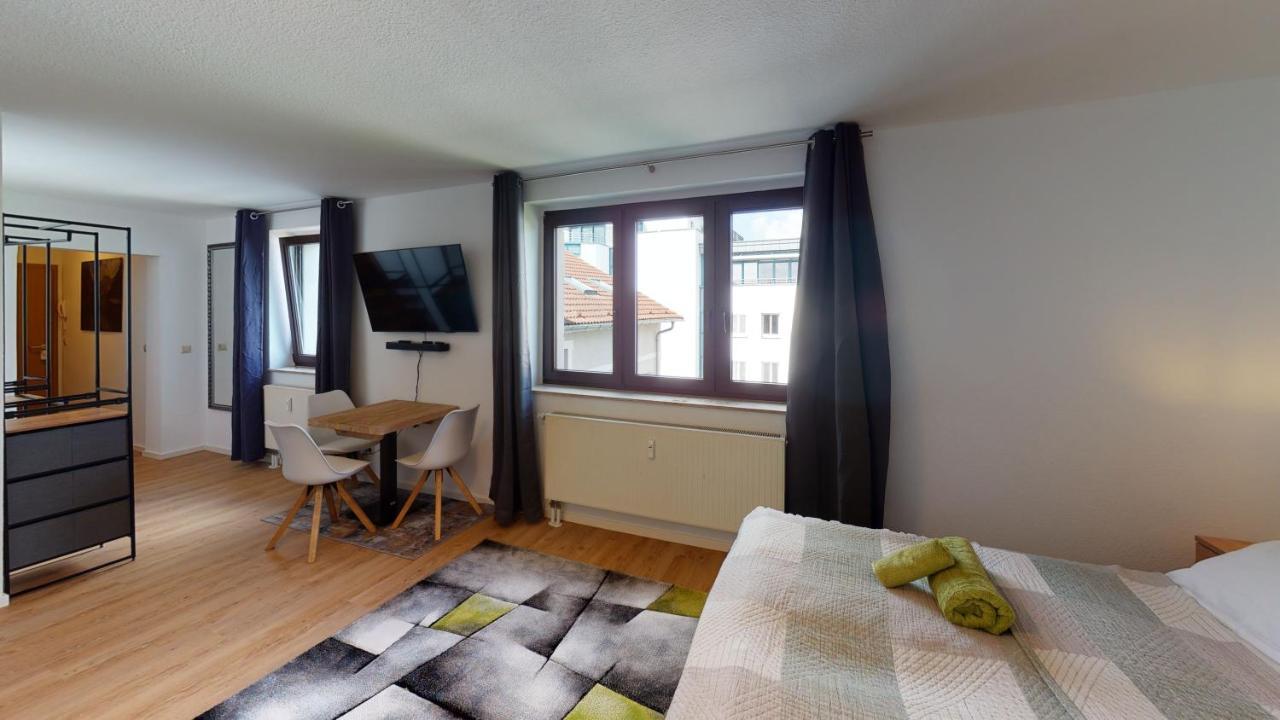 Sweethome - Zentral - Kueche & Parkplatz, Wifi Halle  Exteriör bild