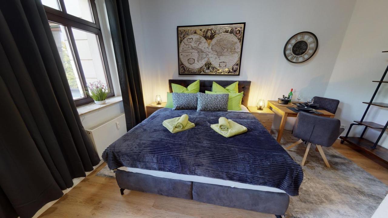 Sweethome - Zentral - Kueche & Parkplatz, Wifi Halle  Exteriör bild