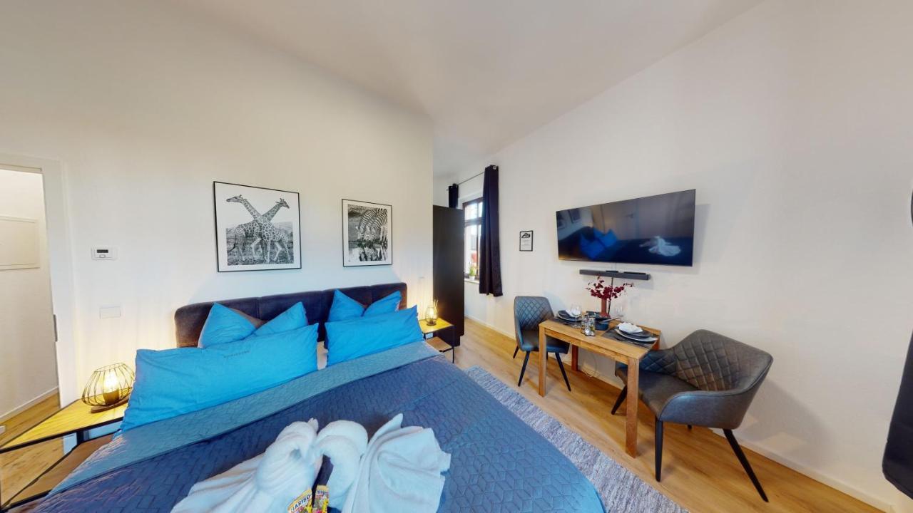 Sweethome - Zentral - Kueche & Parkplatz, Wifi Halle  Exteriör bild