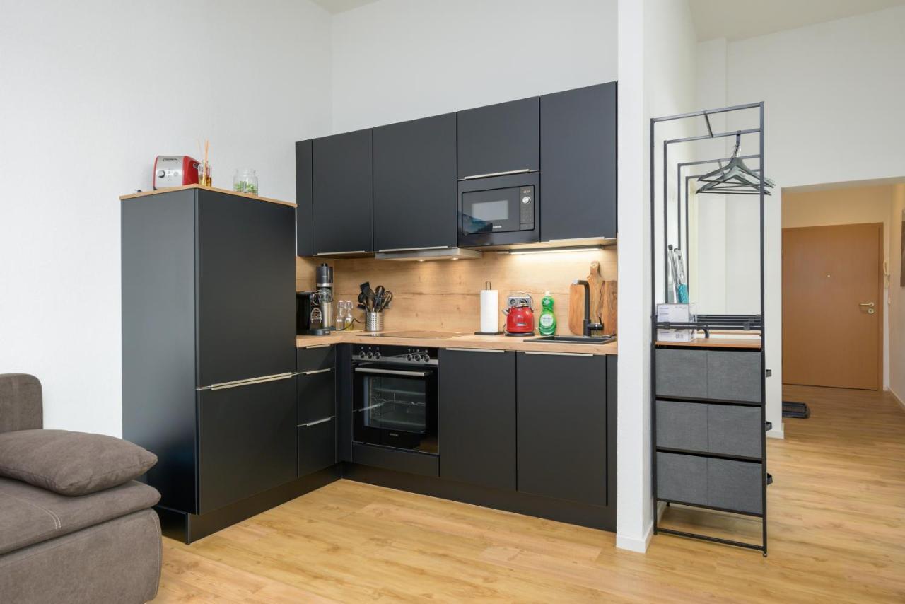 Sweethome - Zentral - Kueche & Parkplatz, Wifi Halle  Exteriör bild
