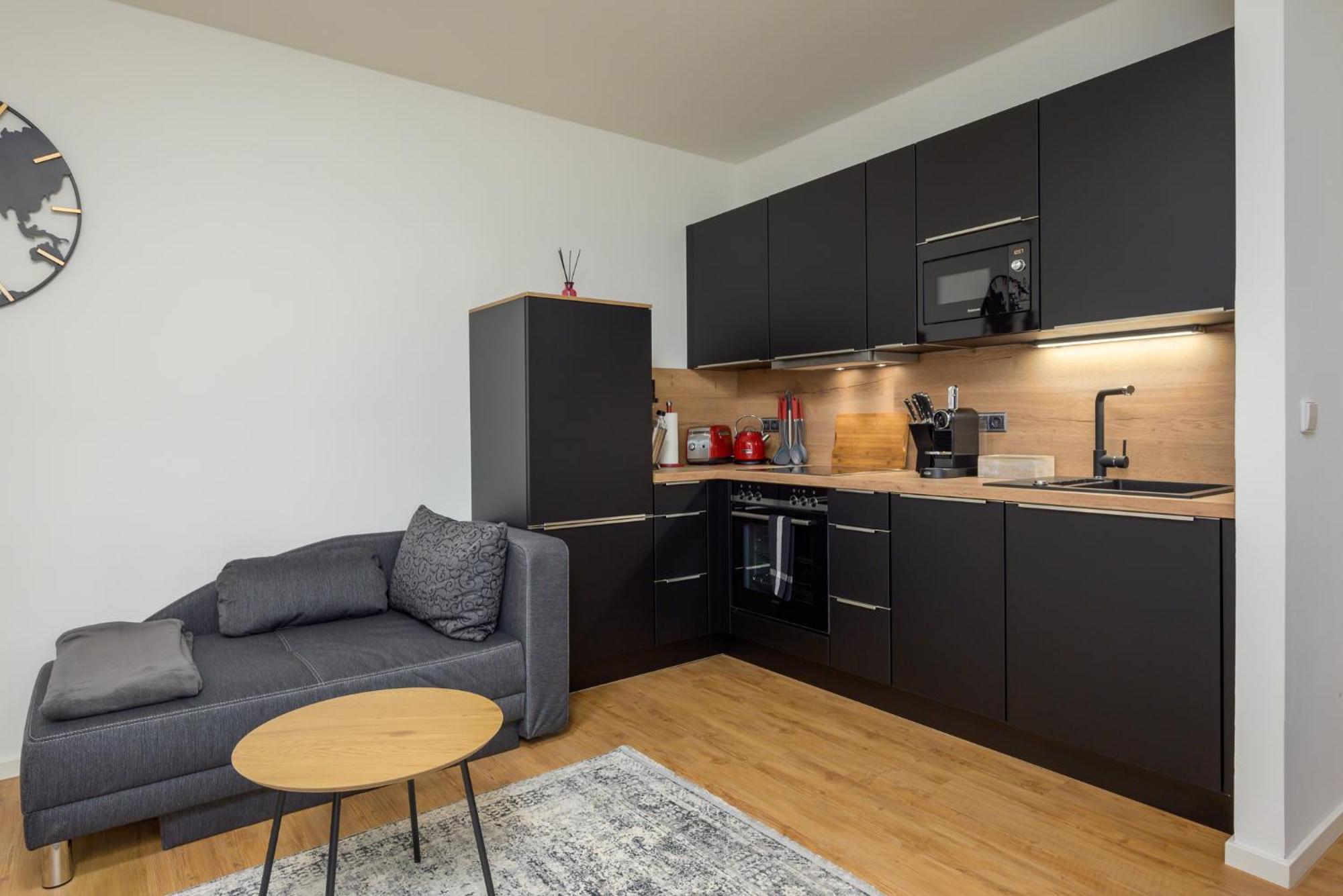 Sweethome - Zentral - Kueche & Parkplatz, Wifi Halle  Exteriör bild