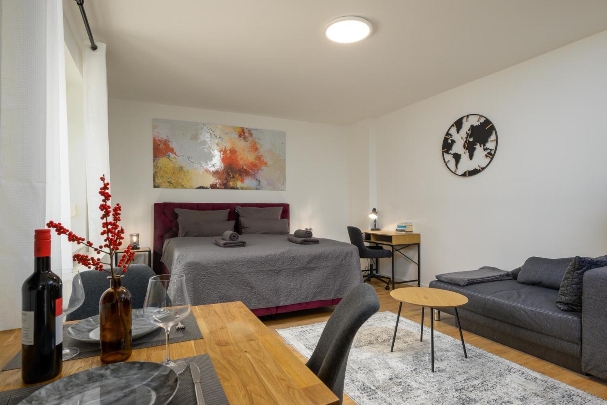 Sweethome - Zentral - Kueche & Parkplatz, Wifi Halle  Exteriör bild