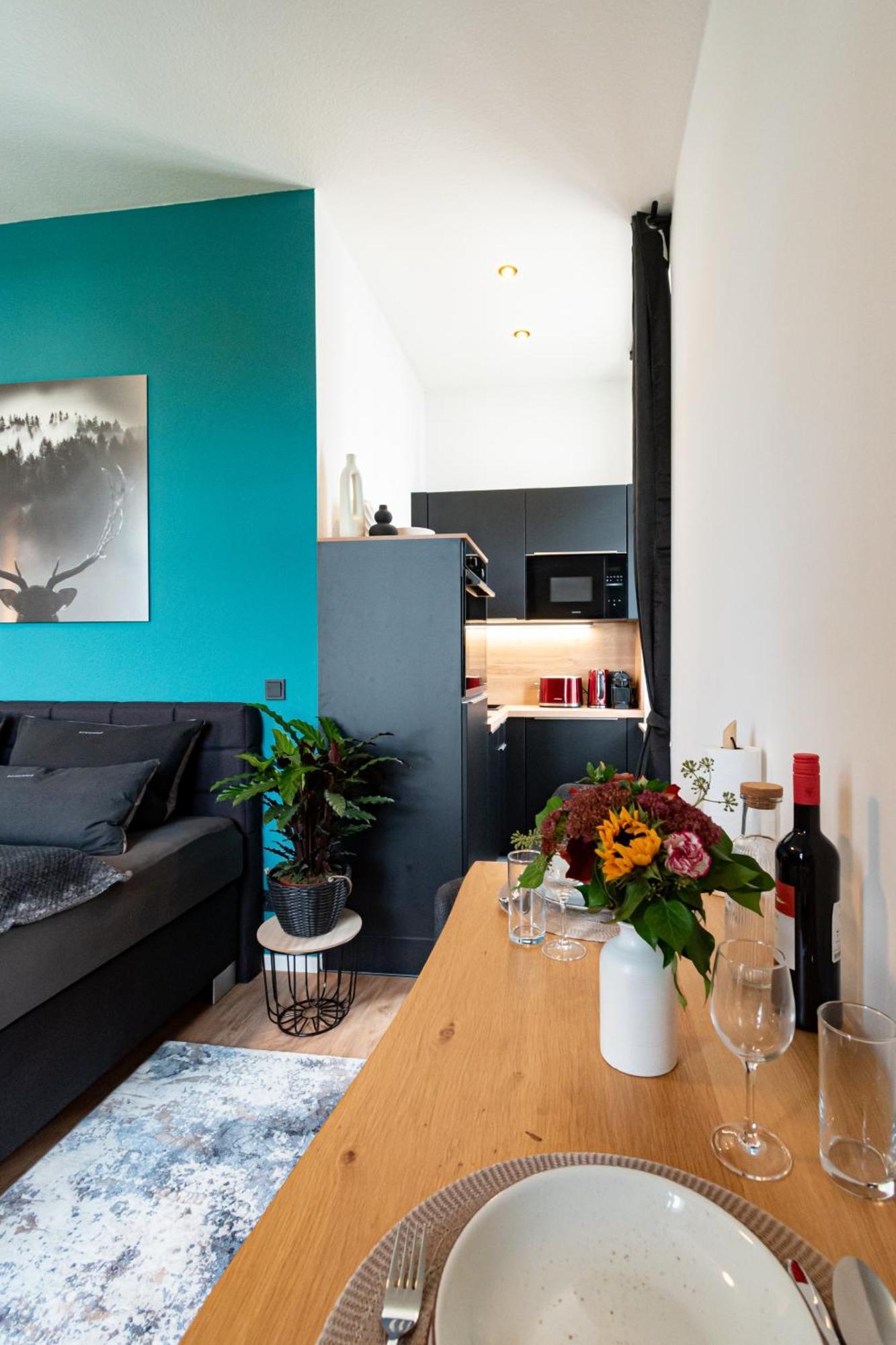 Sweethome - Zentral - Kueche & Parkplatz, Wifi Halle  Exteriör bild